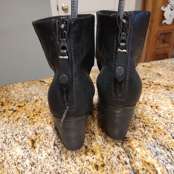 Rag & Bone Newbury Black Leather Ankle Bootie Zip Up Women's Size EU 39 US 8.5 - Picture 11 of 12